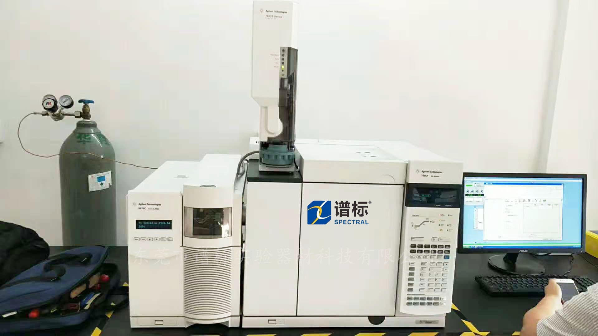 惠州某大型檢測(cè)集團(tuán)購(gòu)買(mǎi)我司二手安捷倫GCMS 7890A-5975C